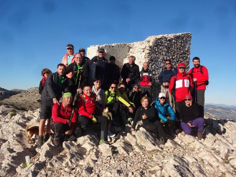 12291248_1528204544160887_4971276196039920591_o.jpg
